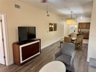 Photo #5: O6377206 Listing 