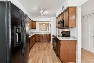 Photo #5: O6377281 Listing 