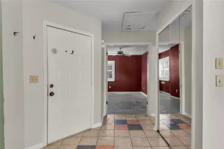 Photo #5: O6377375 Listing