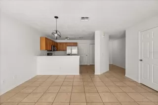 Photo #5: O6377409 Listing 