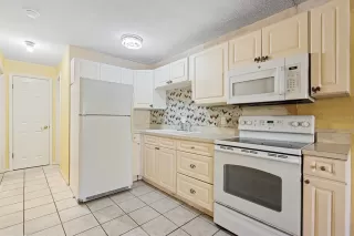 Photo #6: O6377453 Listing 