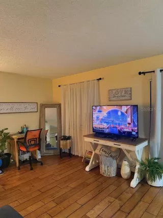 Photo #3: O6377457 Listing 