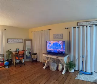 Photo #6: O6377457 Listing 