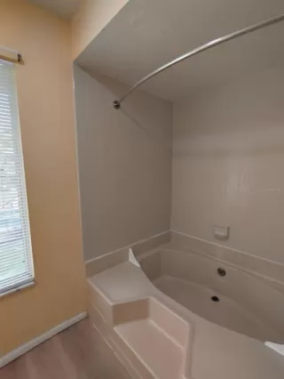 Photo #3: O6377524 Listing