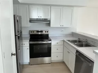 Photo #3: O6377721 Listing