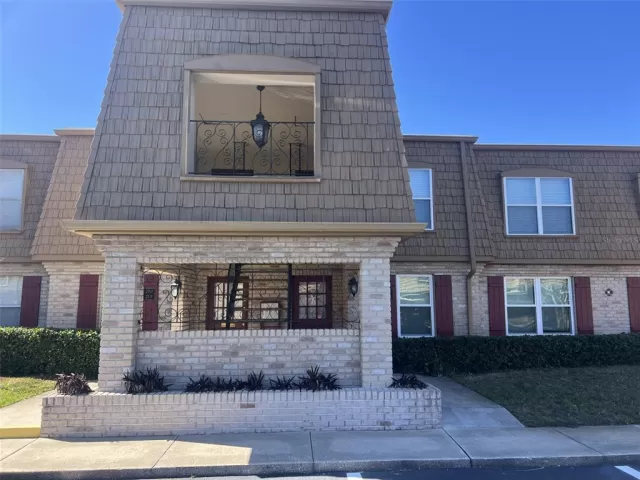 MLS: O6377760 Condo For Sale