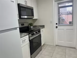 Photo #3: O6377760 Listing 