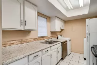 Photo #4: O6377832 Listing