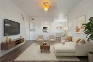 Photo #2: O6377869 Listing