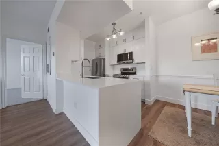 Photo #6: O6377869 Listing