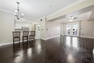 Photo #3: O6377952 Listing