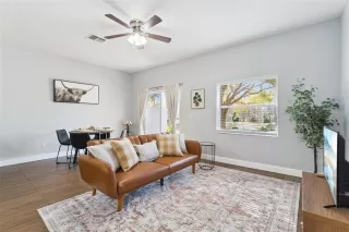 Photo #4: O6377981 Listing