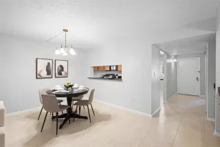 Photo #5: O6378092 Listing