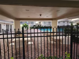 Photo #1: O6378142 Listing