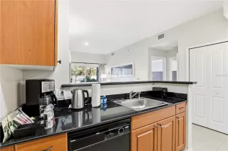 Photo #6: O6378192 Listing