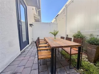 Photo #5: O6378376 Listing 