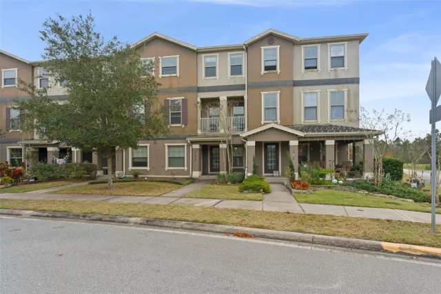 MLS: O6378392 Condo For Sale