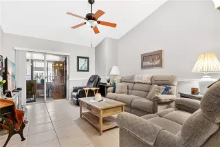 Photo #2: O6378405 Listing 