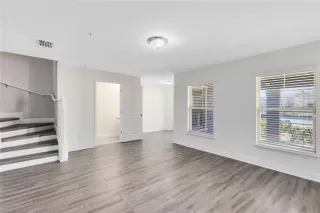 Photo #1: O6378416 Listing