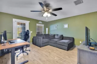 Photo #3: O6378519 Listing