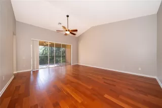 Photo #5: O6378582 Listing 