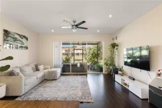 Photo #5: O6378673 Listing 