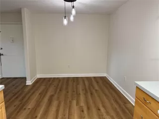 Photo #4: O6378731 Listing 