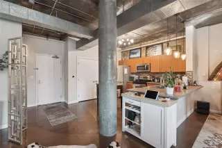 Photo #3: O6378745 Listing 