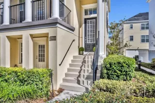 Photo #1: O6379018 Listing