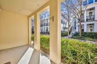 Photo #2: O6379018 Listing