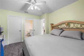 Photo #5: O6379032 Listing