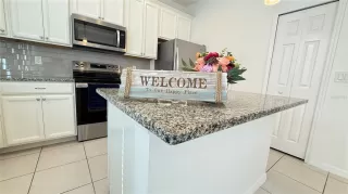 Photo #2: O6379048 Listing