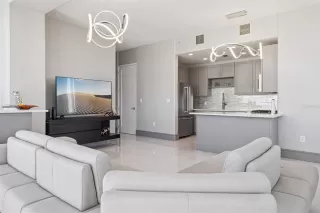 Photo #1: O6379084 Listing 