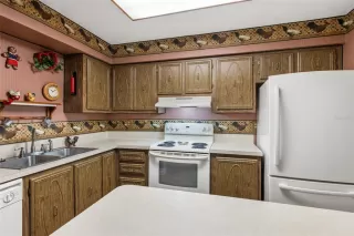 Photo #6: O6379093 Listing 