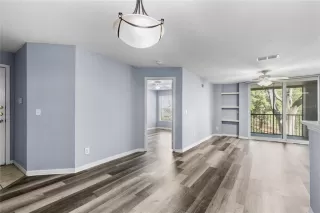 Photo #5: O6379570 Listing 