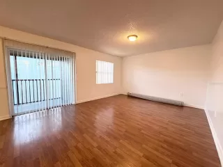 Photo #6: O6379682 Listing 