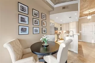 Photo #5: O6379687 Listing 