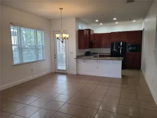 Photo #6: O6379700 Listing 