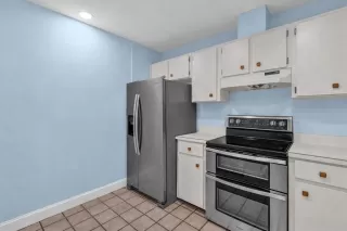 Photo #4: O6379820 Listing 