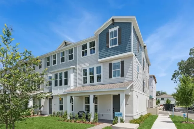 MLS: O6379881 Condo For Sale