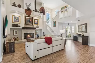 Photo #5: O6380097 Listing 