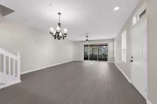 Photo #4: O6380153 Listing 