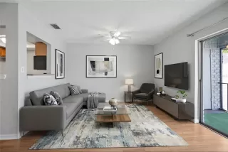 Photo #2: O6380160 Listing 