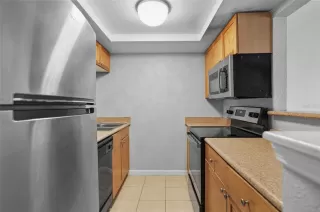 Photo #6: O6380160 Listing 