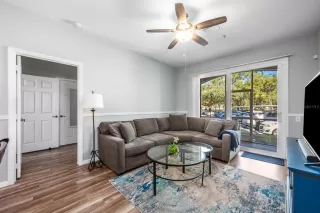 Photo #3: O6380175 Listing