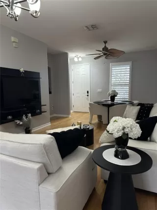 Photo #2: O6380191 Listing 