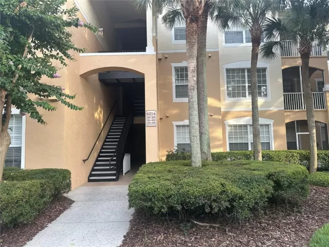 MLS: O6380273 Condo For Sale