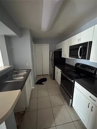 Photo #3: O6380459 Listing 