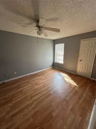 Photo #4: O6380459 Listing 