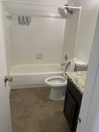 Photo #3: O6380527 Listing 